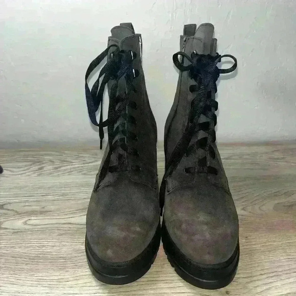 La Canadienne Prunella Rubber Heeled Combat Boots Suede Womens 7.5M $550 - Picture 3 of 9
